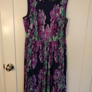 Adrianna Papell chiffon floral dress